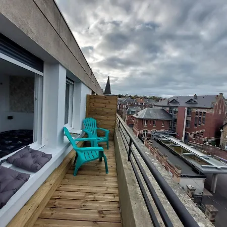 Sur Les Toits De Apartment *