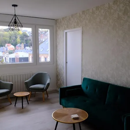 아파트 Sur Les Toits De