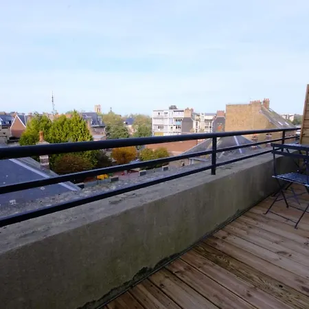 Sur Les Toits De 아파트 *